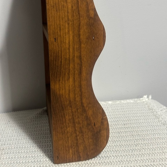 Wooden Heart cut out Wall Shelf with pegs and mini shelf set - Picture 4 of 16